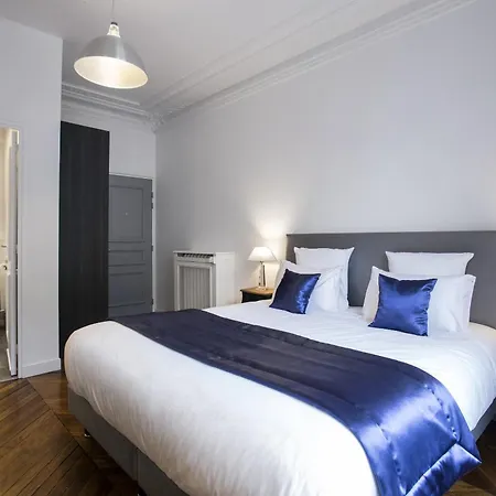 Vestay George V Hotel *